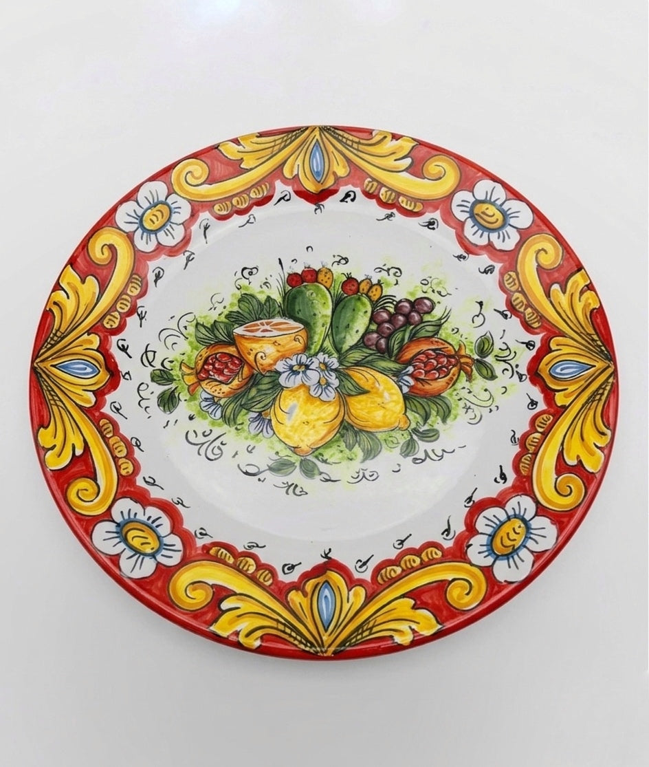 Piatto In Ceramica Decorato
